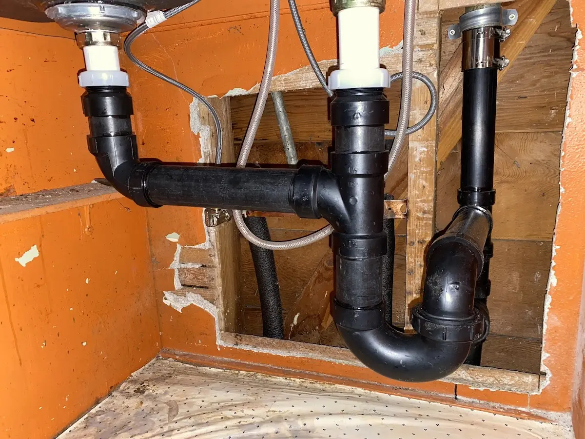 Professional Pipe Bursting equipment and tools on the job in Hazel Green